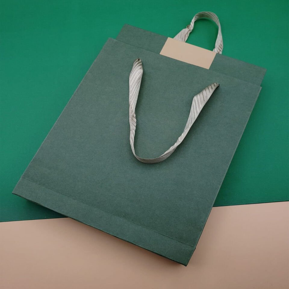 Özel Kutulu Deri Defter Ve Roller Kalem Seti