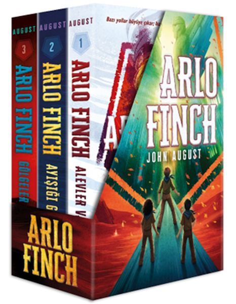 Arlo Finch 3 Kitap Takım Kutulu Ciltli